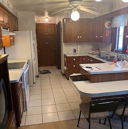 2nd image of 5933 N Olivia Dr