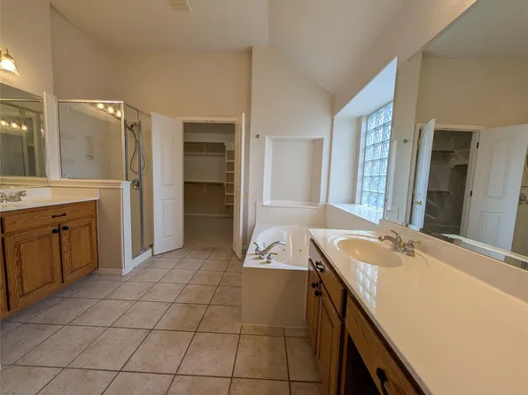 2901 Cashell Wood Dr, Cedar Park, TX 78613