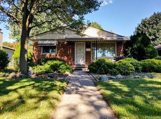 7547 Tulane St, Taylor, MI 48180