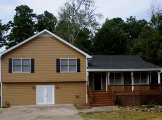 4828 Sunview Ct, Suwanee, GA 30024