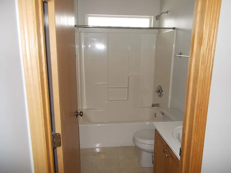 1022 Stinson St — Photo 30