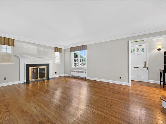 5th image of 108 Kingsbury Road