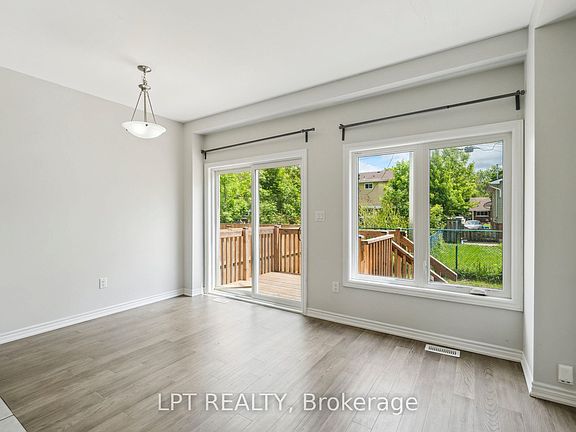5th image of 217 Louise St