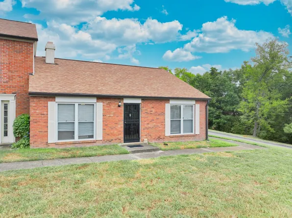 301 Huntington Ridge Dr, Nashville, TN 37211