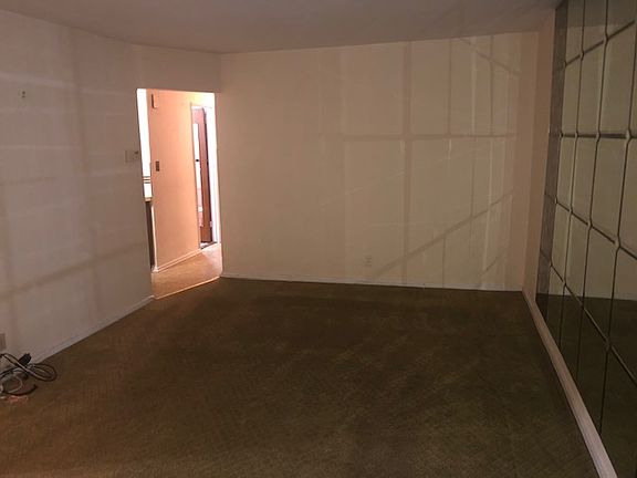 4th image of 25-40 71st St #2