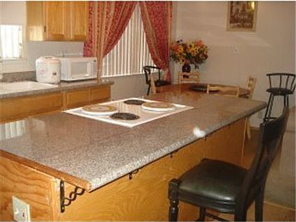 3rd image of 5591 Spinnaker Dr APT 4