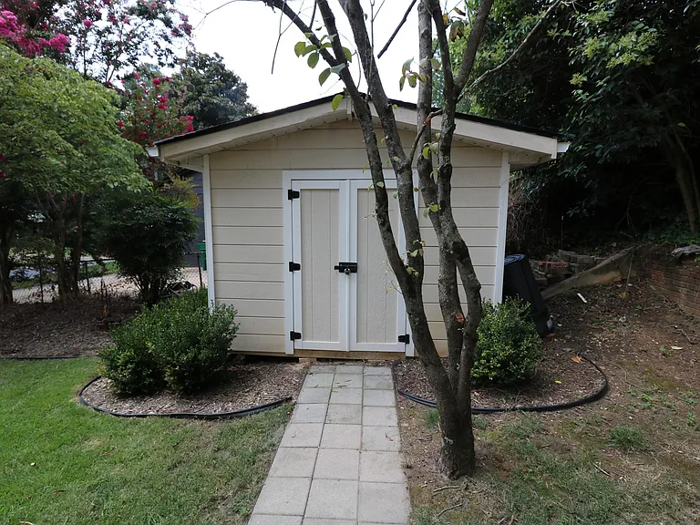5410 Londonderry Rd — Photo 3