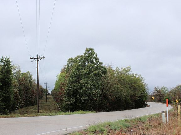 4th image of 271 E 1931st Rd