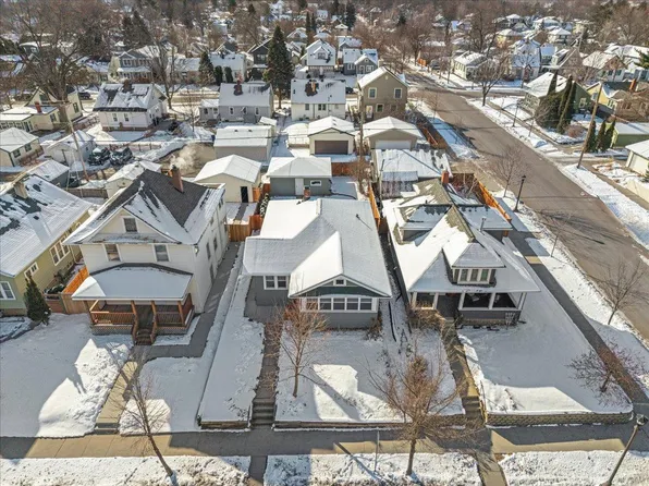 1272 Randolph Ave, Saint Paul, MN 55105