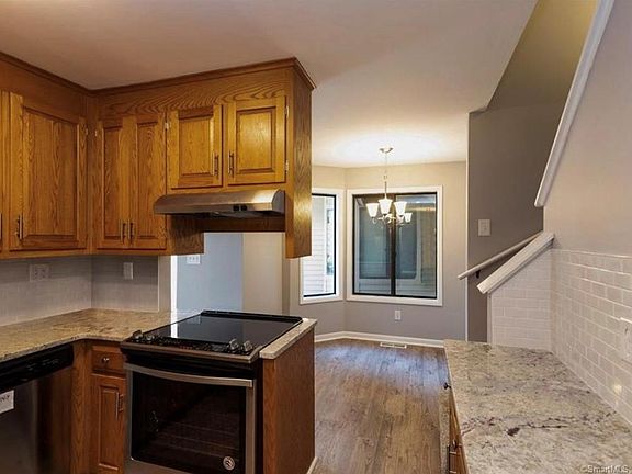 4th image of 210 Treadwell St Unit 104