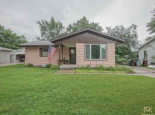 5231 Aylesworth Ave, Lincoln, NE 68504
