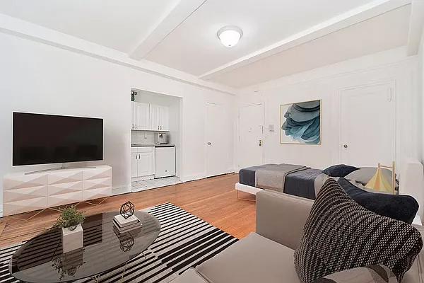 Rented by Living New York | media 7