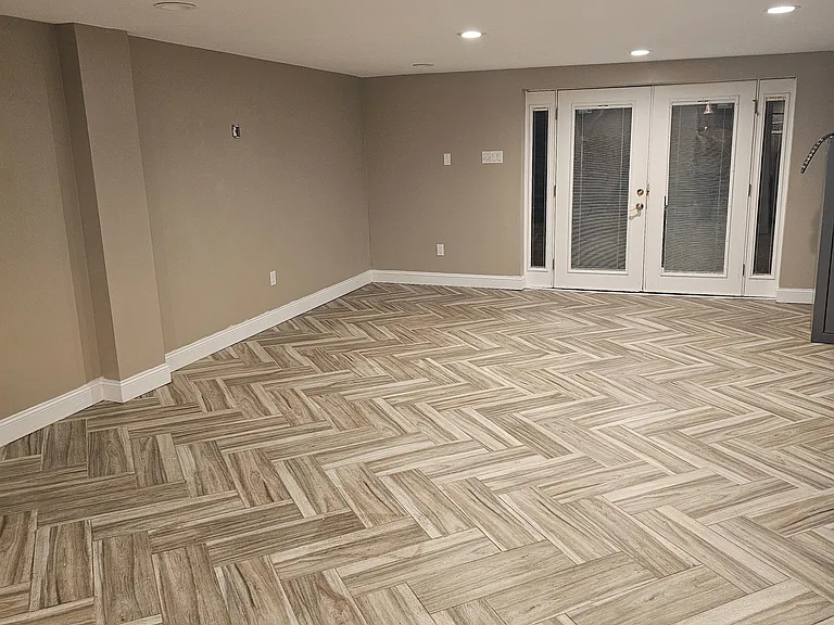 551 Wartman St — Photo 15