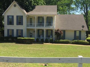 121 Sesame Rd, Tupelo, MS 38801