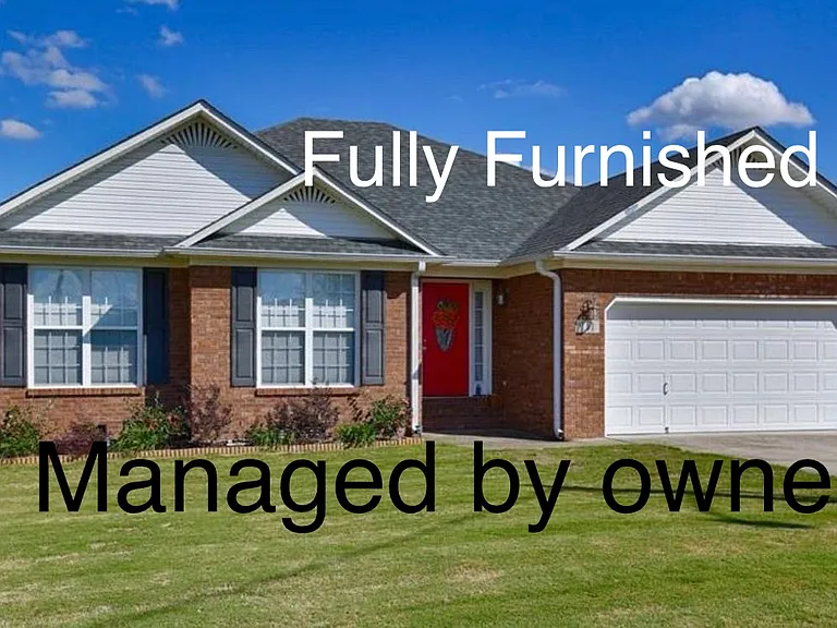 111 Nathan Dr — Photo 1