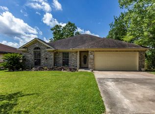 8645 Westchase Dr, Beaumont, TX 77707