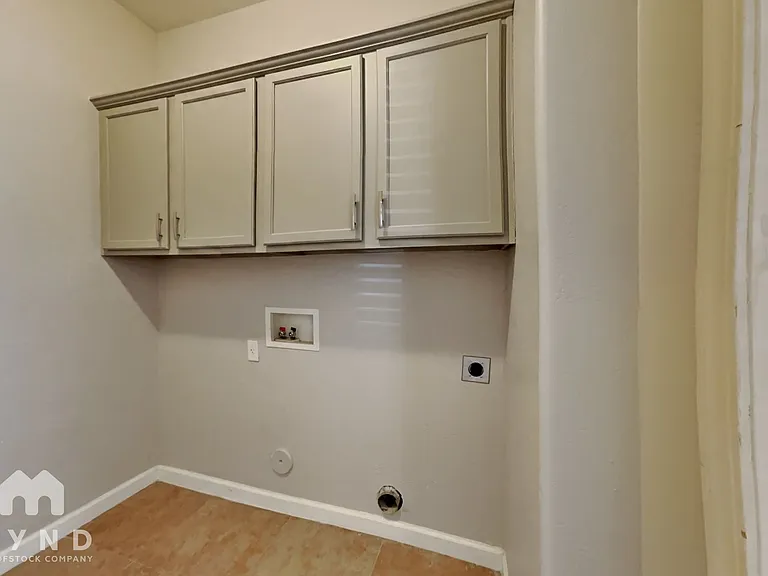 41201 N Yorktown Trl — Photo 23