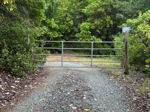 52350 N HWY 101, Laytonville, CA 95454