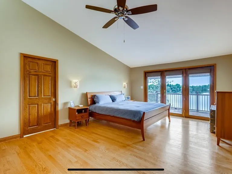 215 W Lake Shore Dr — Photo 8