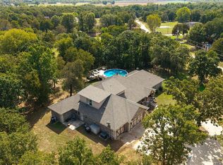 19914 Lions Cir, Luther, OK 73054