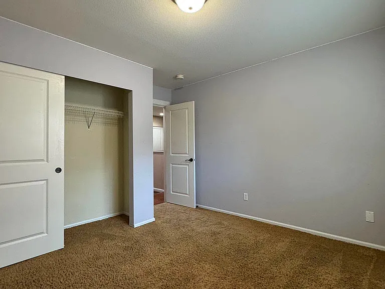 12936 NE 203rd St — Photo 47