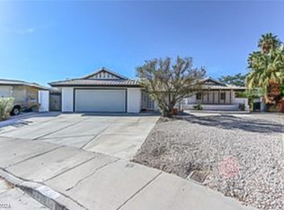 3820 Turf Cir, Las Vegas, NV 89108