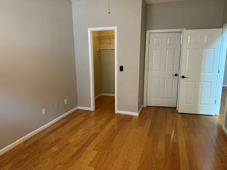 126 Marshland Ln — Photo 7