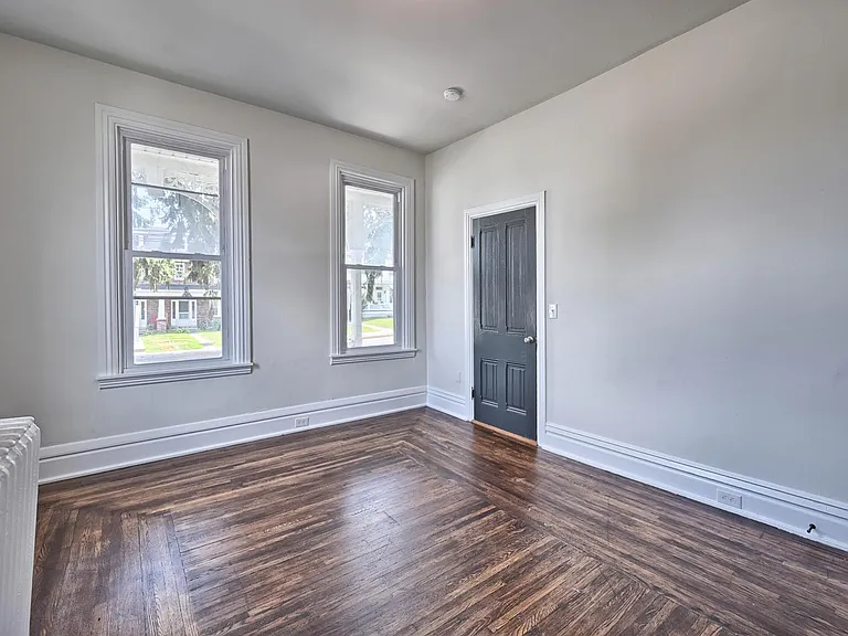 312 E Main St #1 — Photo 23