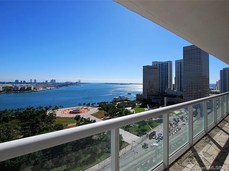 50 Biscayne Blvd #2810 — Photo 3