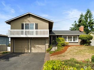 22925 21st Ave S, Seattle, WA