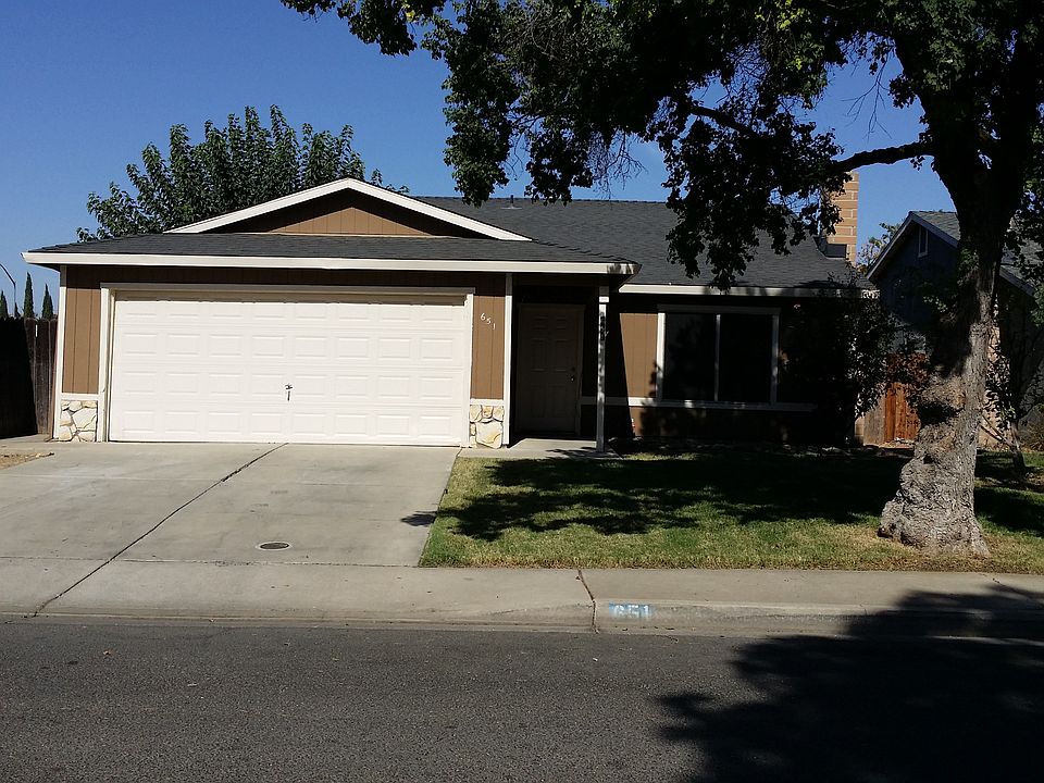 1st image of 651 Rosemary Dr
