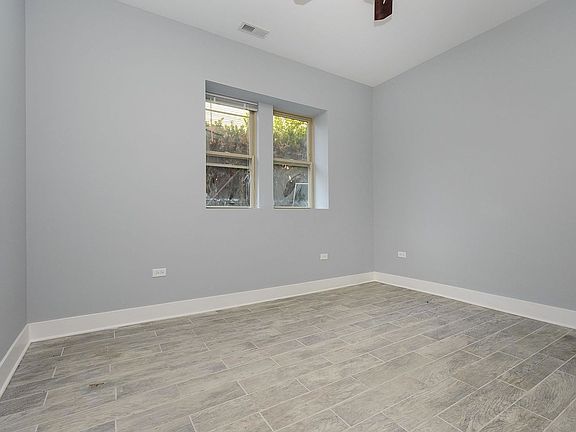 5th image of 1319 W Carmen Ave #Gn