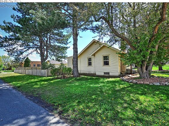 Large corner lot!