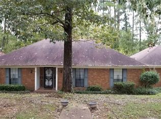394 Heritage Pl, Jackson, MS 39212