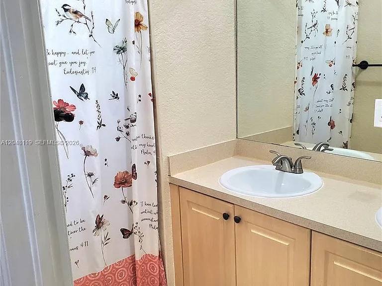 7834 Catalina Cir #7834 — Photo 17