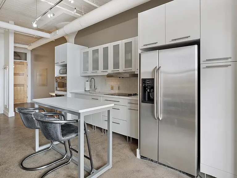 2201 5th Ave S #208 — Photo 6