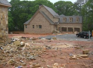 651 Windsor Pkwy, Sandy Springs, GA 30342