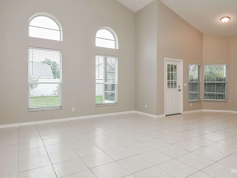 2767 River Ridge Dr — Photo 8