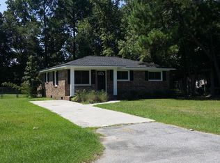 209 Farm Rd, Goose Creek, SC 29445