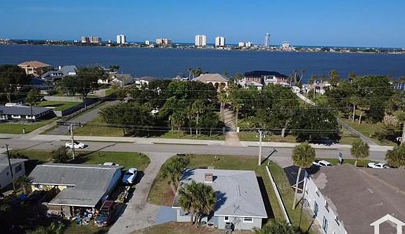 3rd image of 1848 S Palmetto Ave #1958