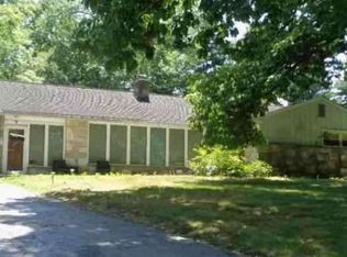 8002 Cobden Rd, Glenside, PA 19038