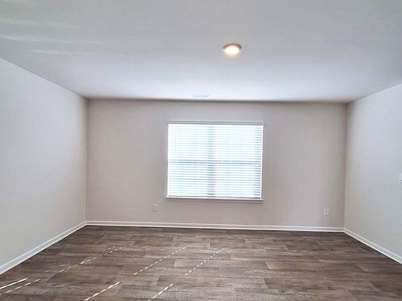 2nd image of 4103 Laurel Ridge Dr Unit E