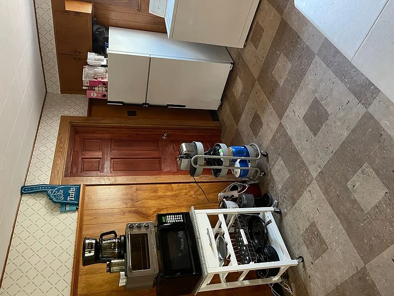 72 College Ave #2 — Photo 17