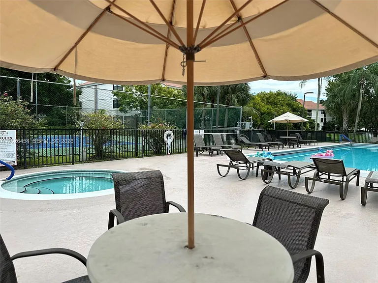 10141 W Sunrise Blvd #203 — Photo 7