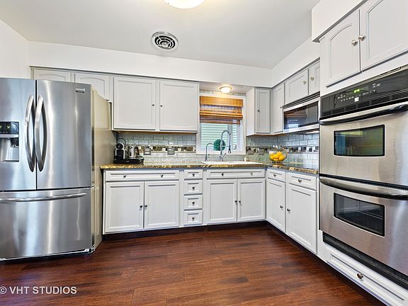 5th image of 4029 N Washington St