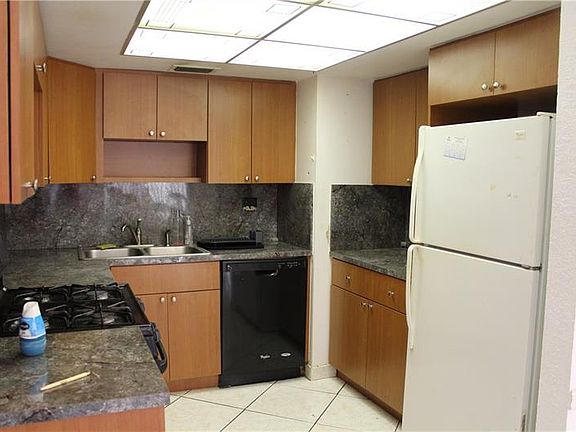 5th image of 8444 W Missionwood Dr #C-36