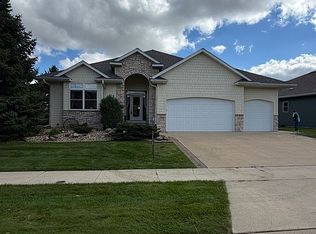4063 Autumn Lake Ct SW, Rochester, MN 55902