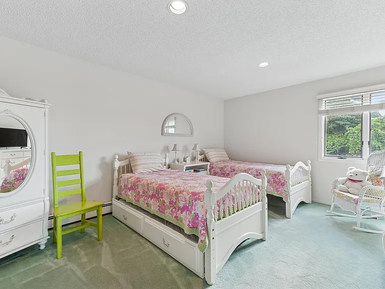 9 Prospect Hill Ln — Photo 15