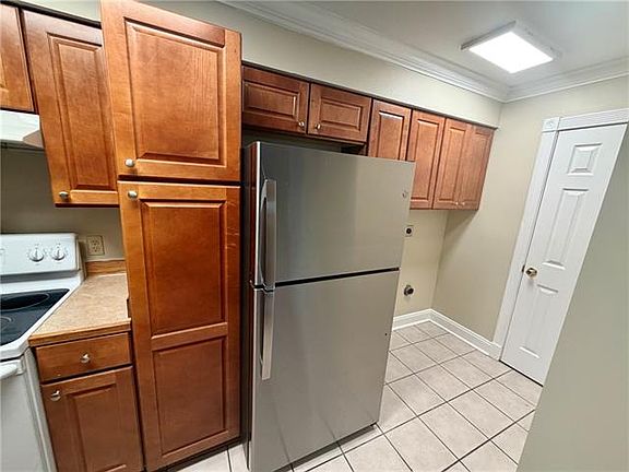 4th image of 4804 Quincy St APT D