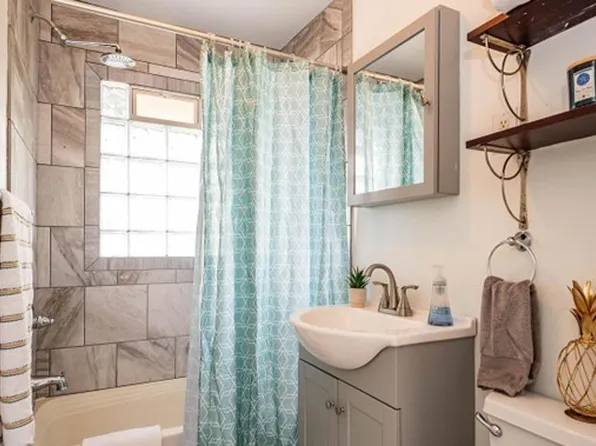 1428 S Washington St, Bloomington, IN 47401